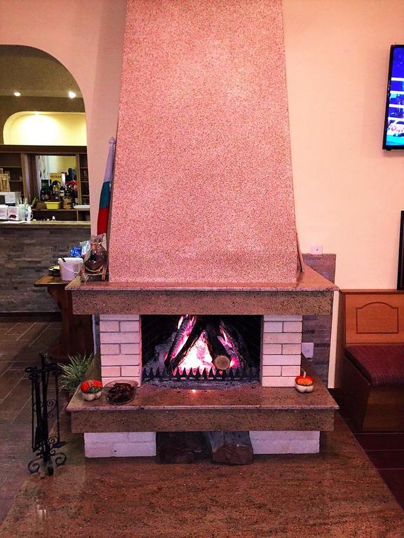 Hotel Калчевата Къща à Klisura  Extérieur photo